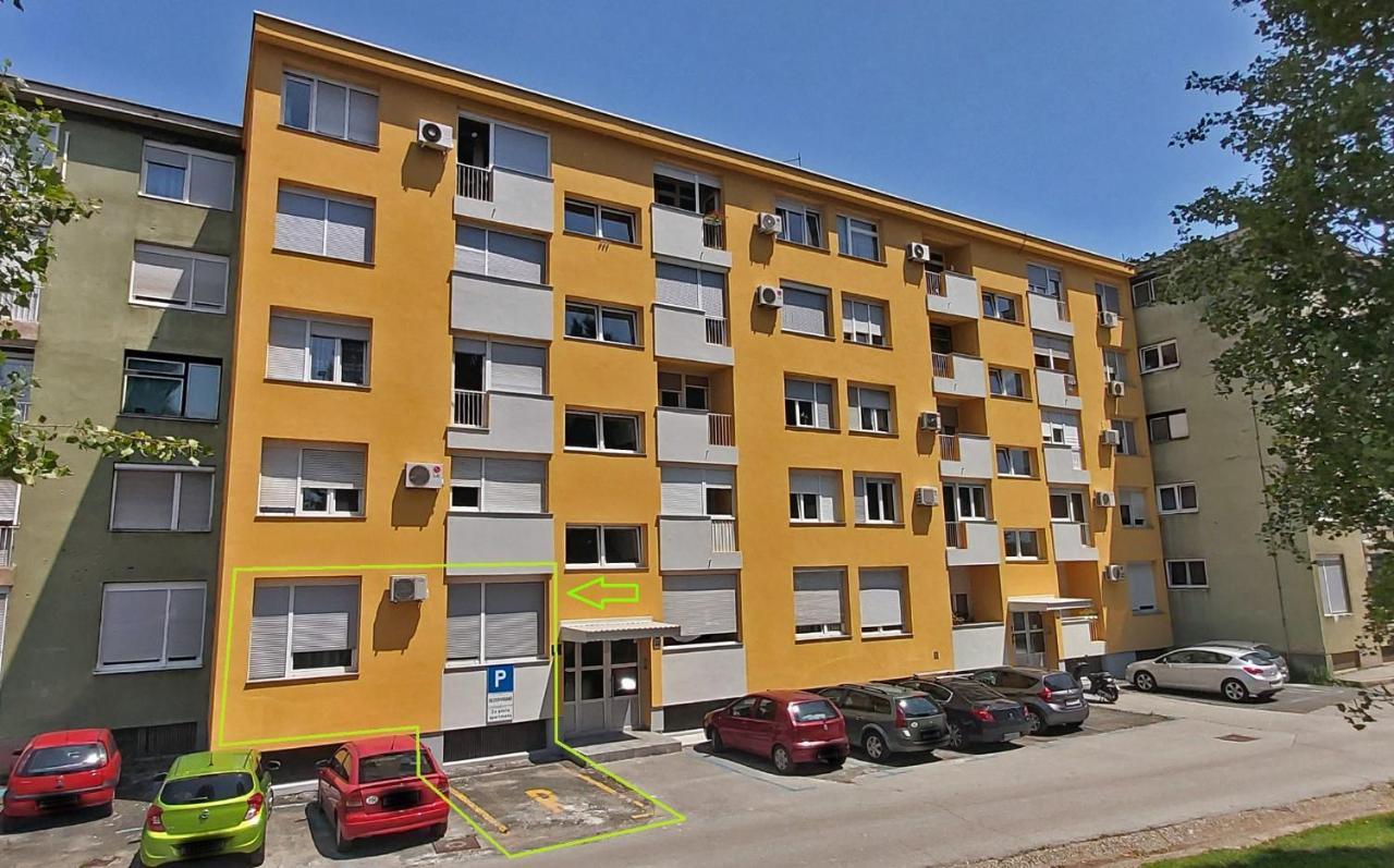 Apartmán Ka Star Karlovac Exteriér fotografie